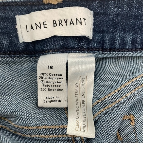 Lane Bryant Denim Mid-Rise Girlfriend Short Flex Magic Waistband Size 16 - Picture 7 of 10